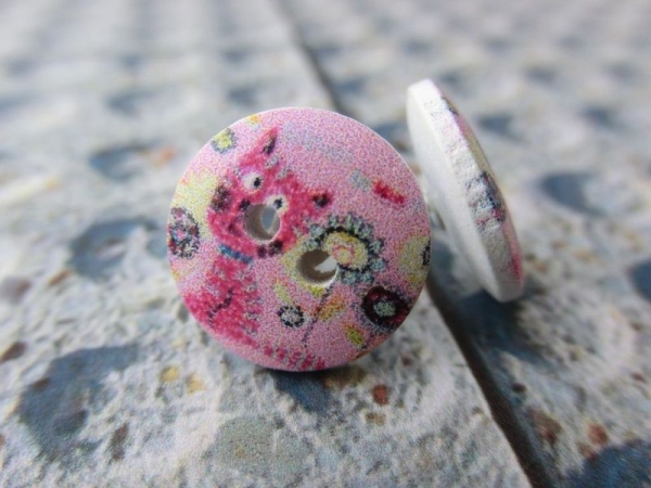 Holz Knopf Ohrstecker Katze Cat Blümchen